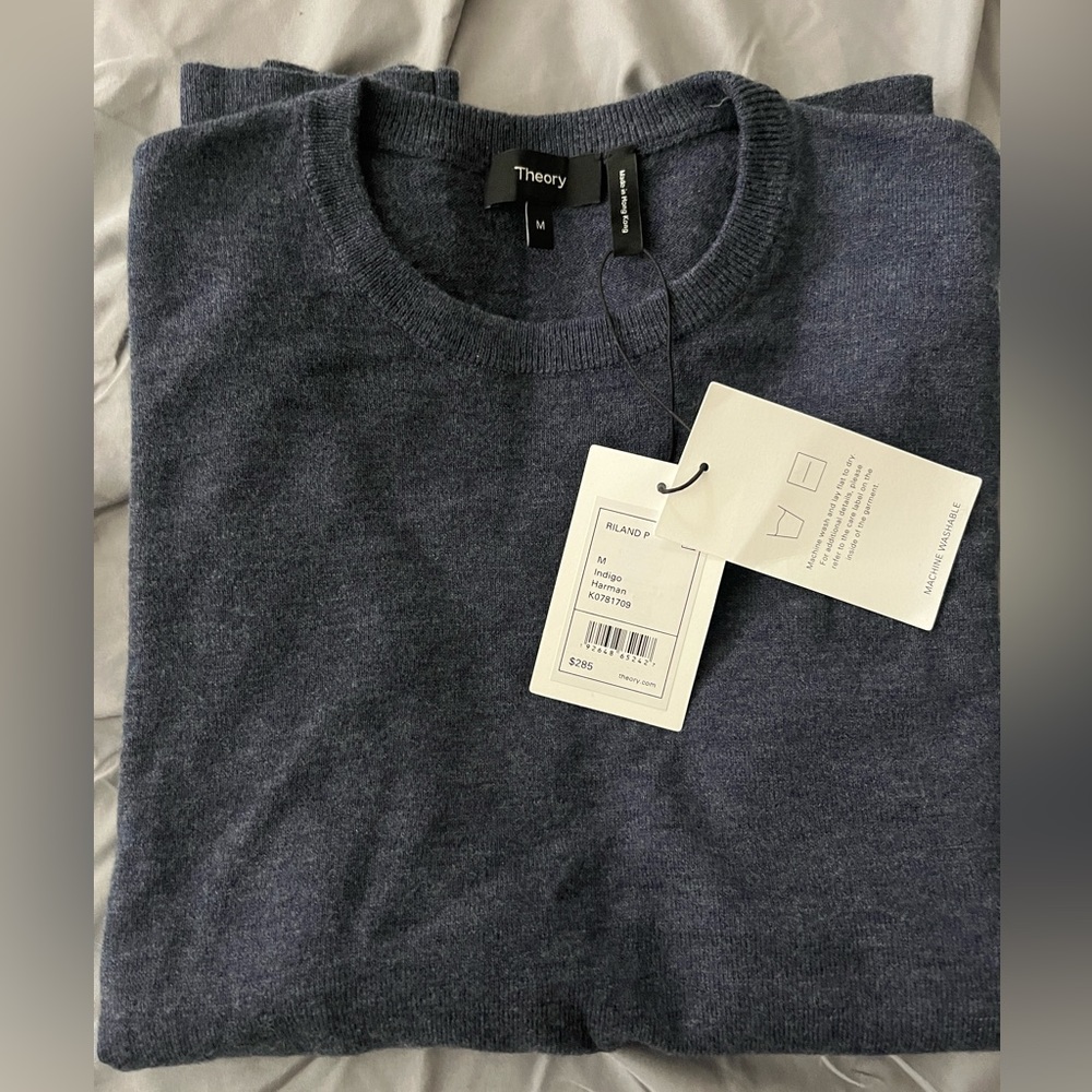 NWT theory Riland wool sweater